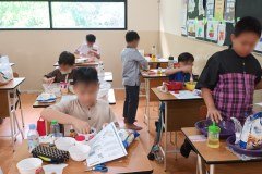 Praktikum-Membuat-Plastisin-2025-17